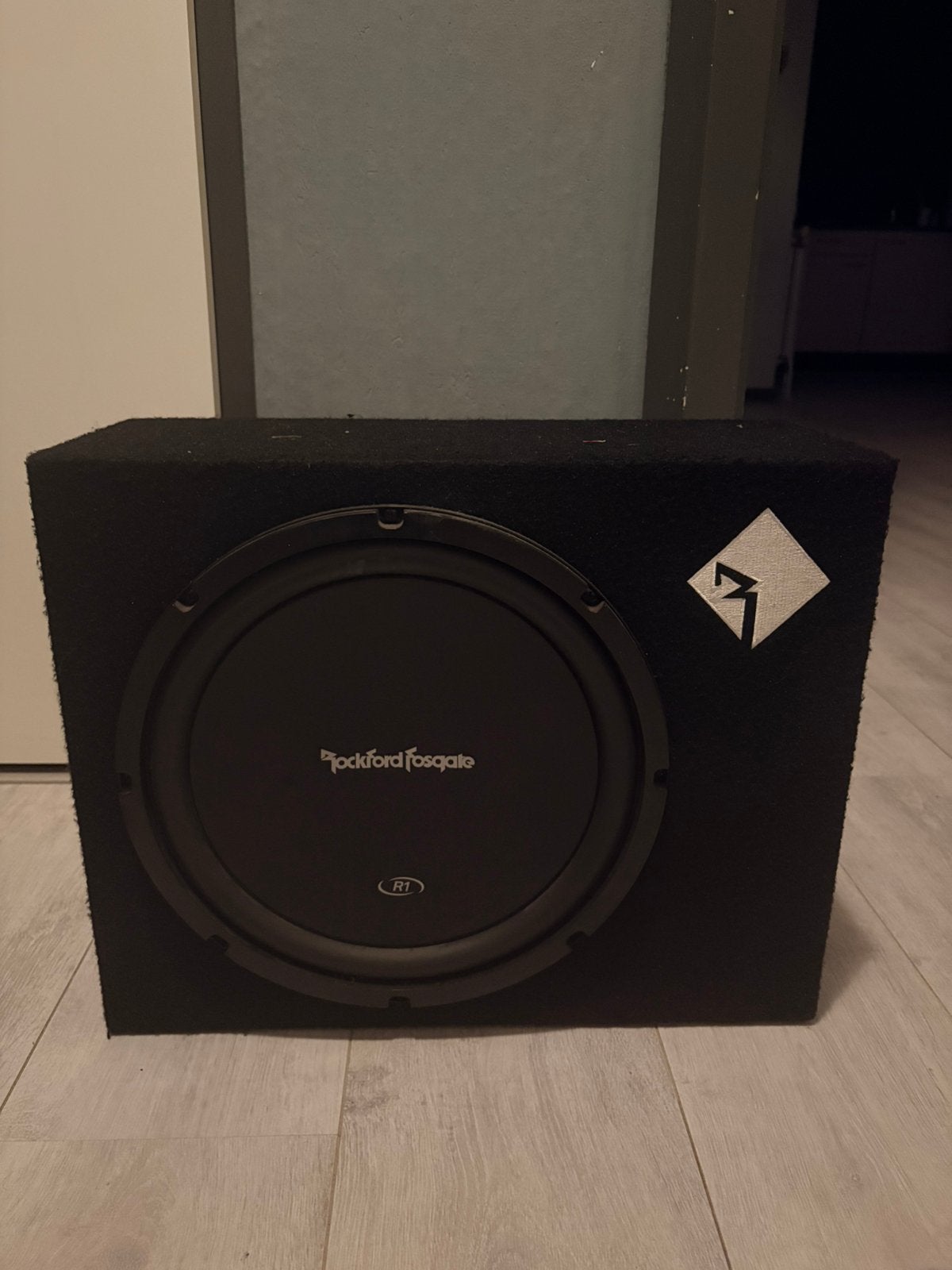 Rockford subwoofer, Auto diversen, Autospeakers, Ophalen, Zo goed als nieuw