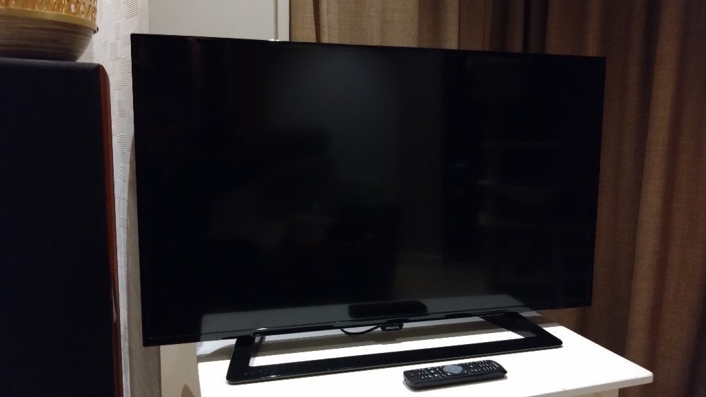 Philips Slanke Full HD LED-TV 40" - 102cm, Ophalen, Philips, LED, Zo goed als nieuw