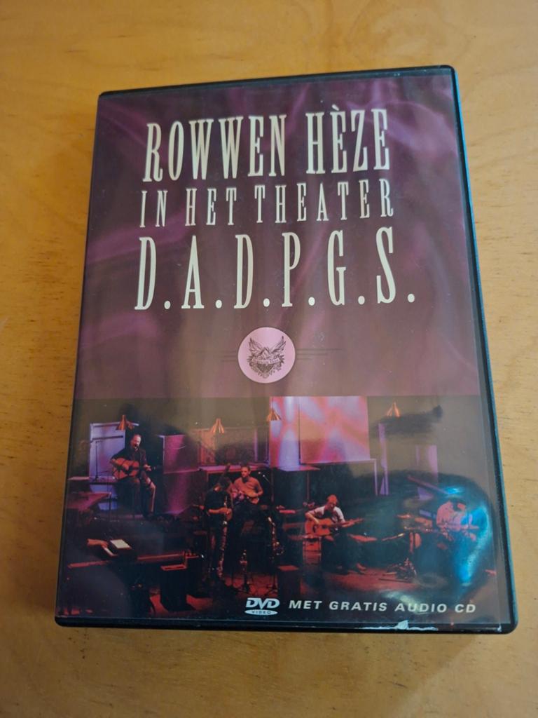 Rowwen Hèze - In Het Theater D.A.D.P.G.S. DVD + CD, Alle leeftijden, Ophalen of Verzenden, Gebruikt