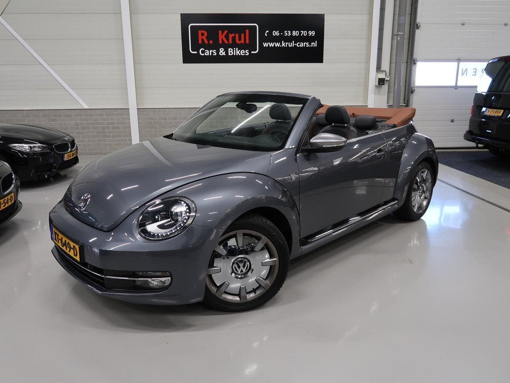 Volkswagen Beetle Cabriolet 2.0 TSI Sport Karmann 220pk Auto, 15 km/l, Gebruikt, 4 cilinders, 4 stoelen