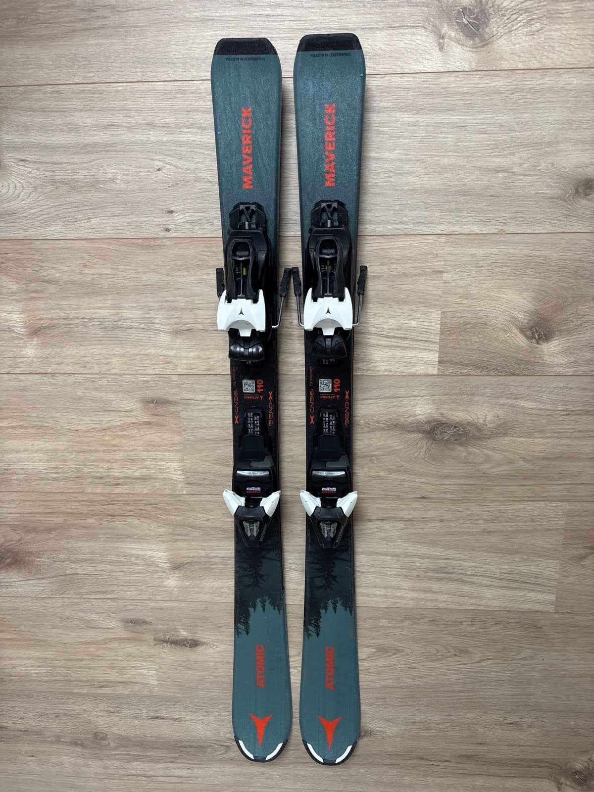Atomic Maverick 110cm Ski's 2025, C5 bindingen, Ophalen, 100 tot 140 cm, Zo goed als nieuw, Atomic