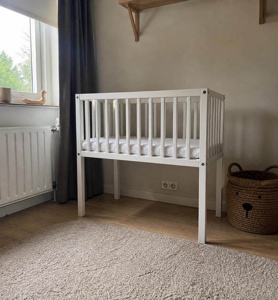 Houten wieg Puck Wit incl. koudschuim matras, Ophalen, Zo goed als nieuw, Wieg
