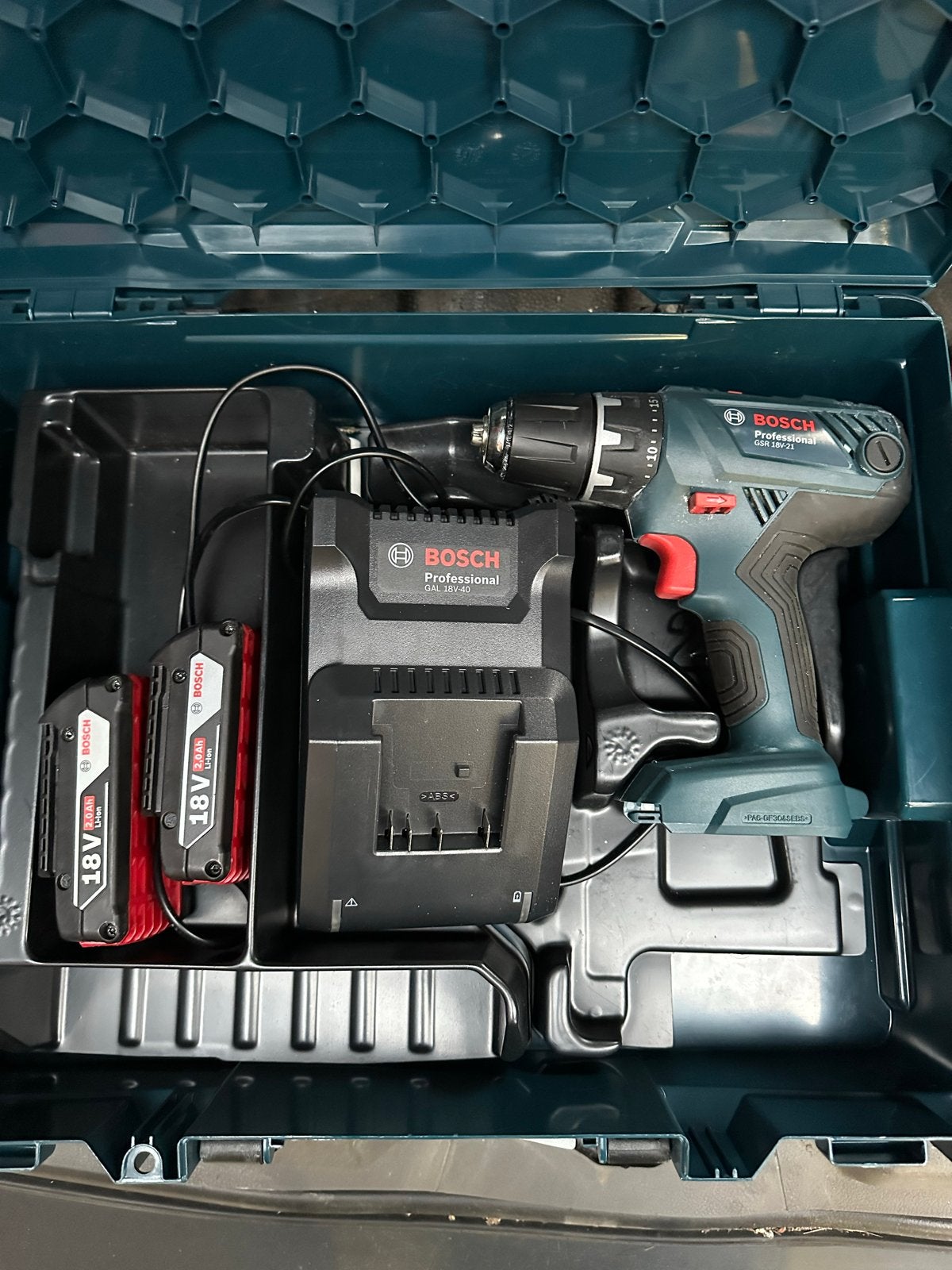 Bosch Professional GSR 18V-21 Boor-/Schroefmachine, Ophalen, Zo goed als nieuw, Boor- en Schroefmachine, Variabele snelheid