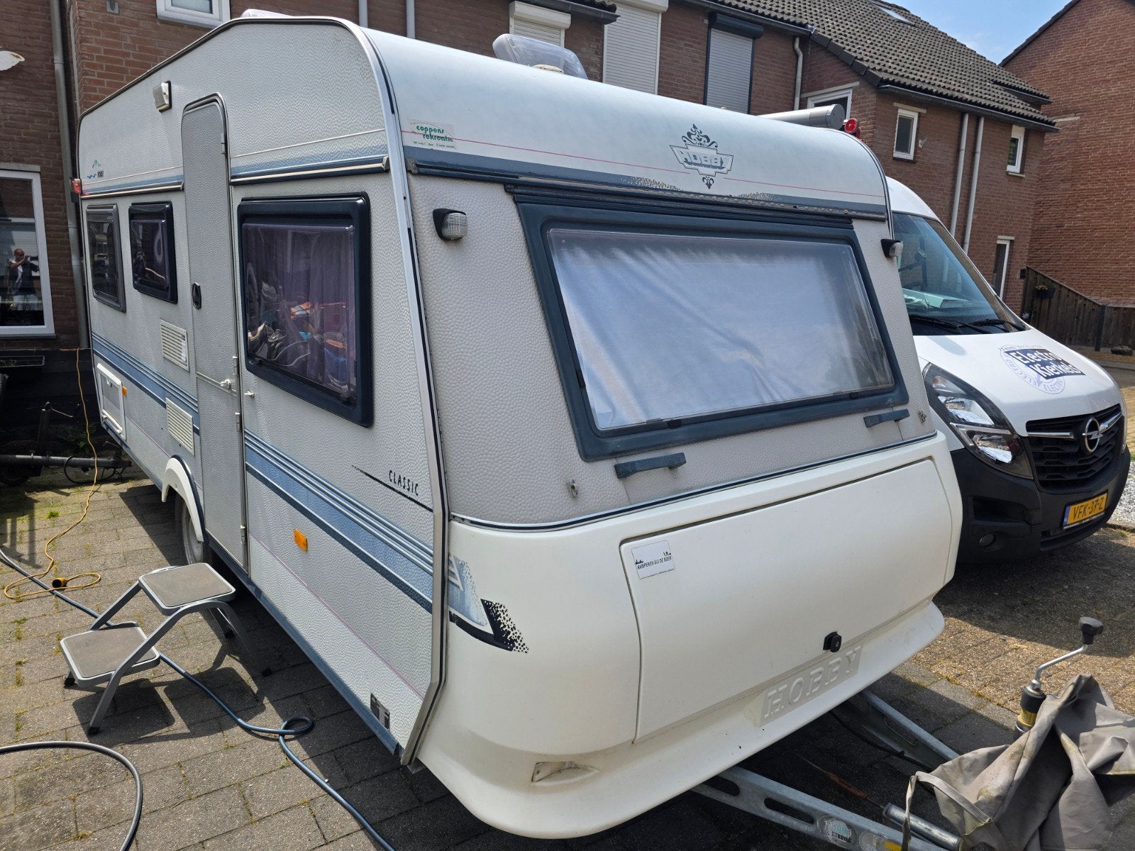 Hobby Caravan uit 1993 met complete uitrusting, Particulier, Koelkast, Hobby