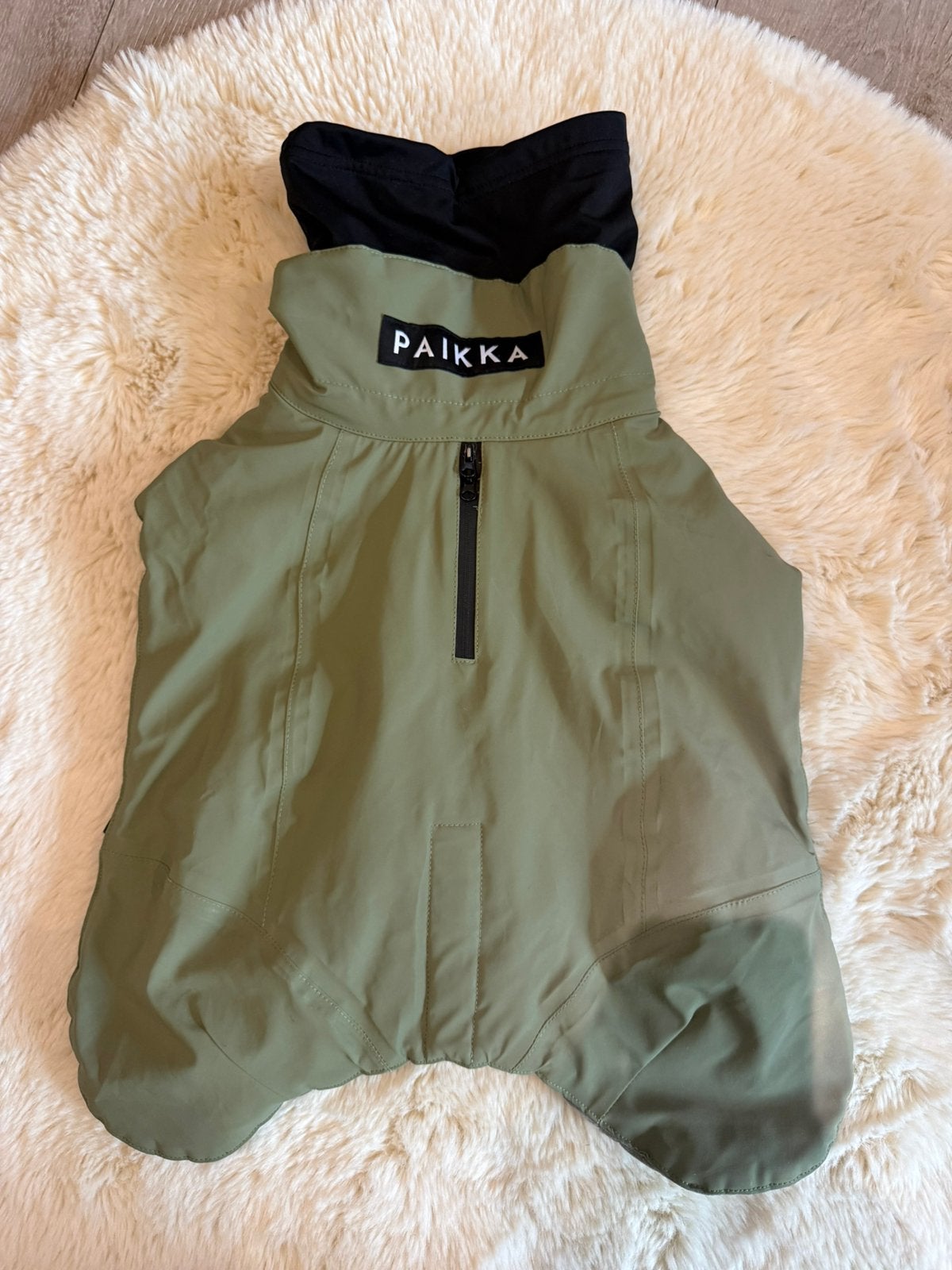 Paikka Visibility Winter Jacket – Olive Green – 35 cm, Dieren en Toebehoren, Gebruikt, Overige merken, S, Ophalen of Verzenden