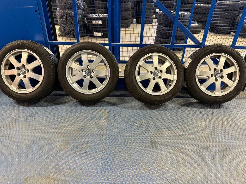 16'' Cordelia - V50 - Vredestein Snowtrac - 205/55 R16