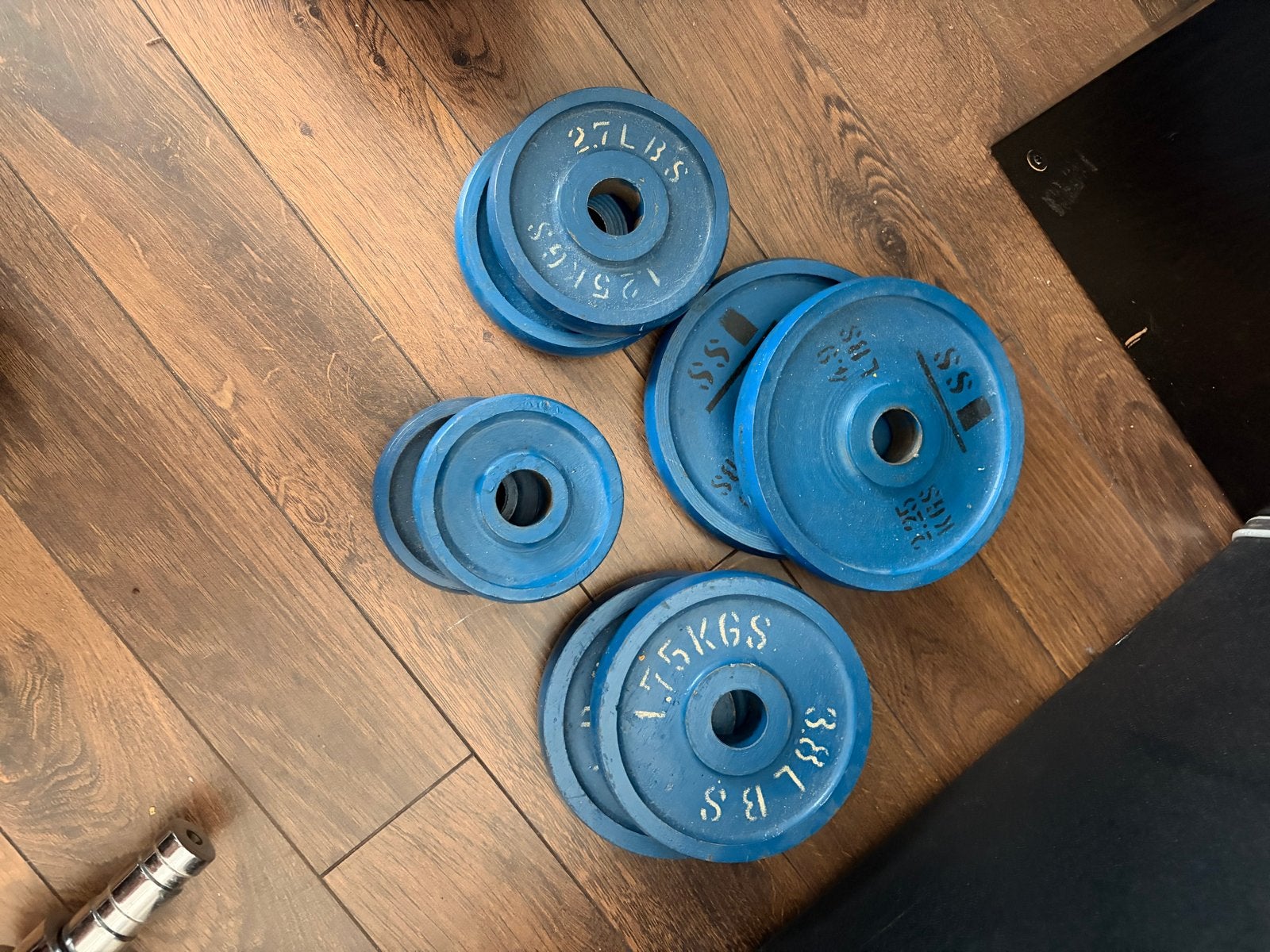 Fitness set: Halterschijven, halterstang, kettlebell, buiksp, Ophalen, Gebruikt, Armen, Halterstangen