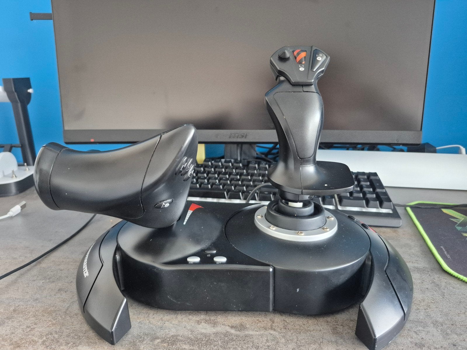 Thrustmaster T.Flight Hotas Joystick voor Playstation/PC, Computers en Software, Joysticks, Gebruikt, Ophalen