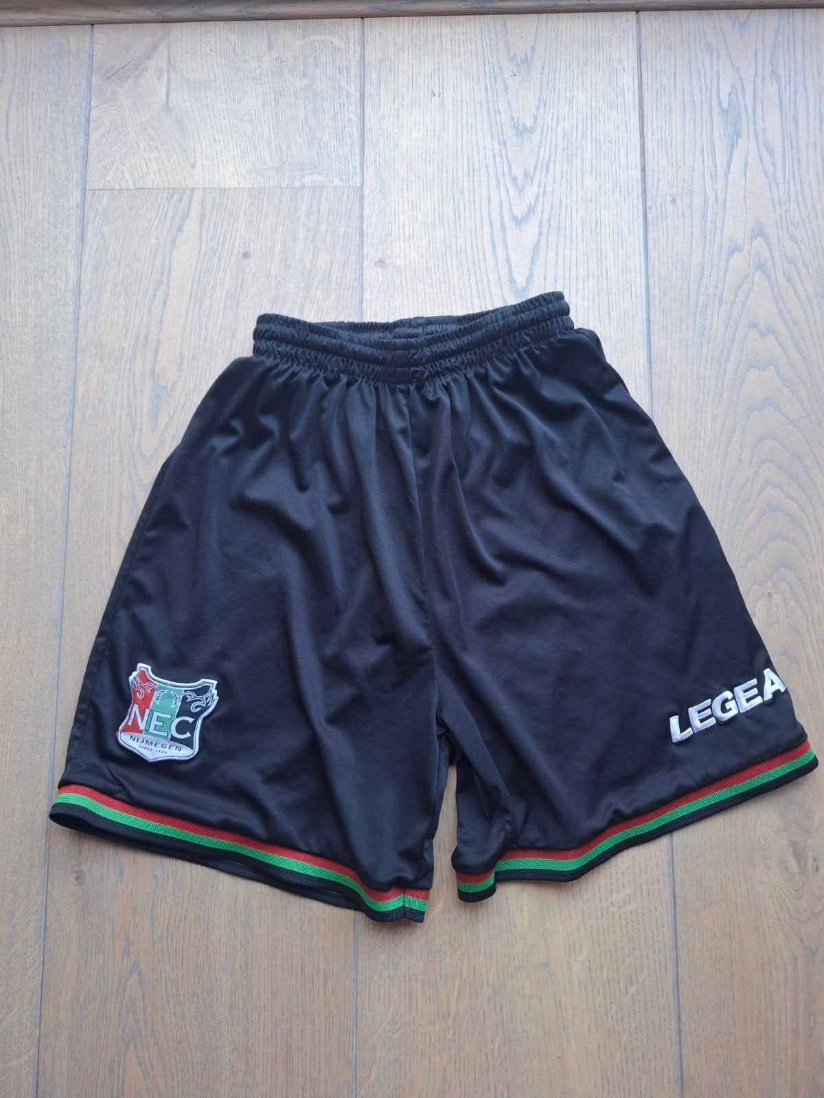 NEC Nijmegen Legea Voetbalbroekje Maat S, Zwart, Ophalen of Verzenden, Voetbal, Gedragen