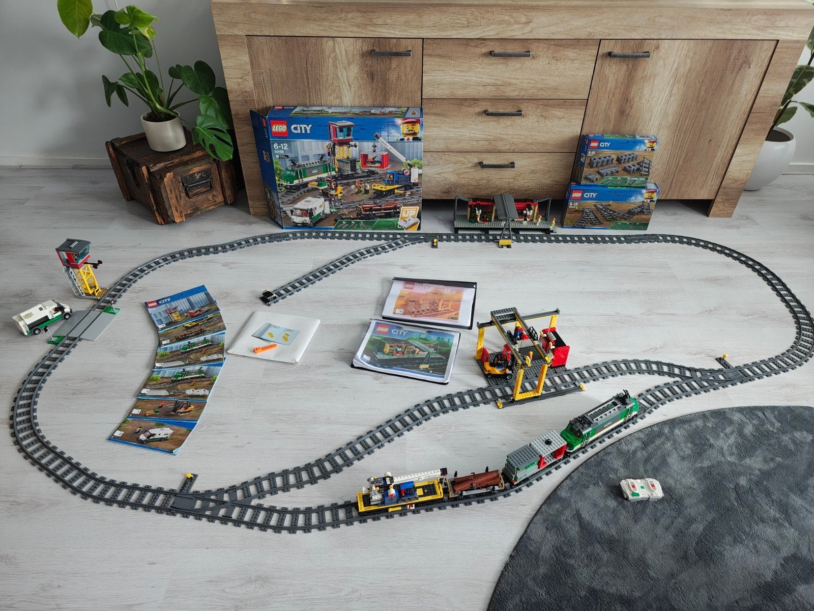 Grote LEGO City treinset 60198 + 60052 + 60050 + veel rails, Eén persoon, Kortingskaart
