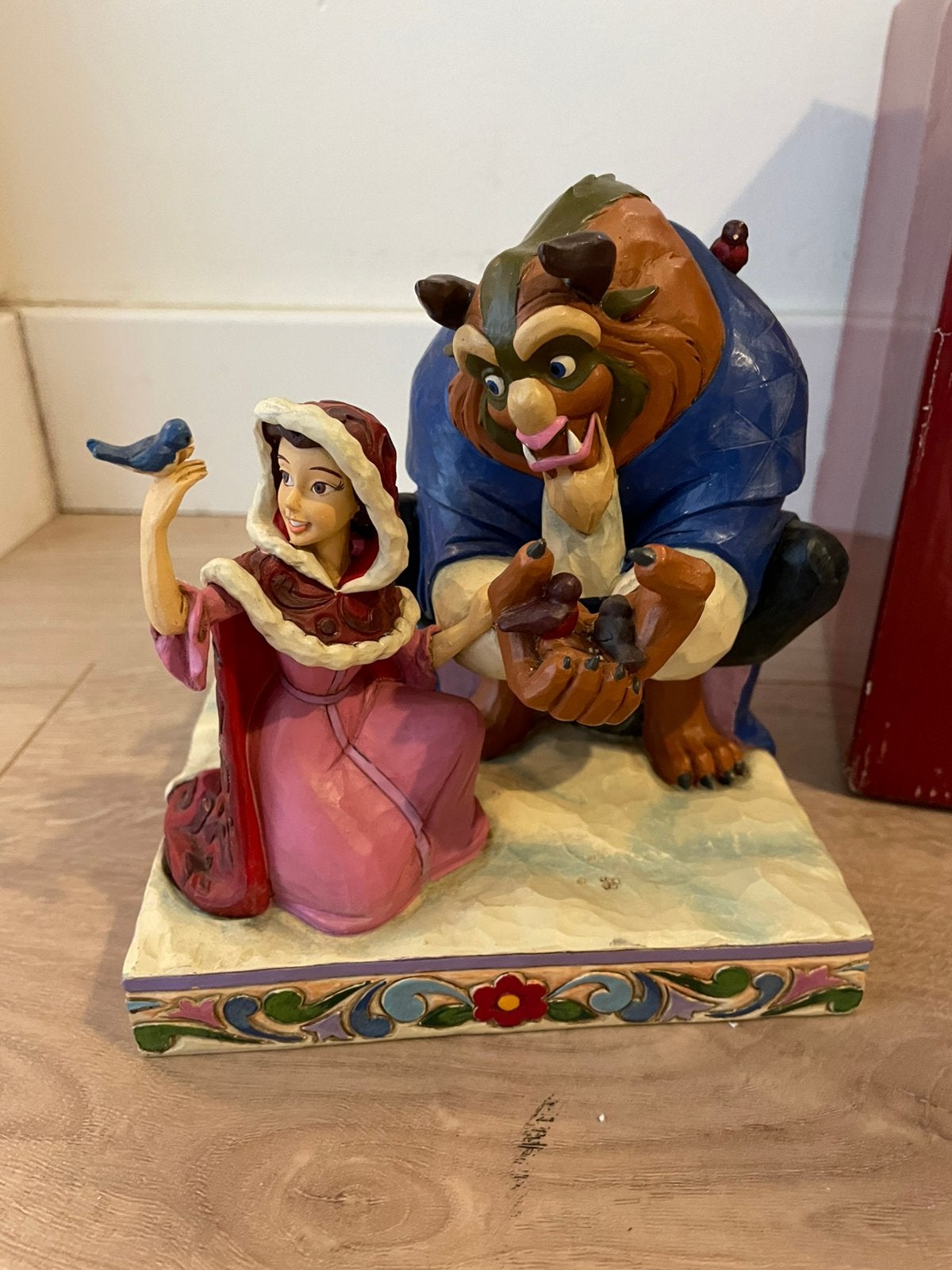 Disney traditions Jim shore   Belle & Beast Something There, Ophalen of Verzenden, Assepoester of Belle, Zo goed als nieuw, Beeldje of Figuurtje