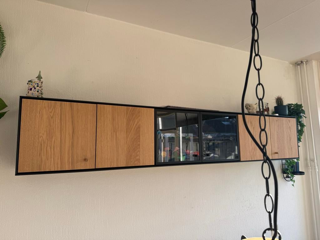 IKEA BOASTAD Wandplank Zwart/Eikenfineer 181x32x32 cm, Ophalen of Verzenden, Zo goed als nieuw