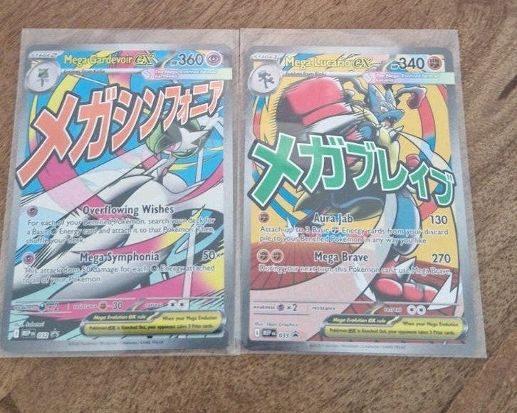 Mega Gardevoir EX  032 & Mega Lucario EX 033, Ophalen of Verzenden, Zo goed als nieuw, Meerdere kaarten