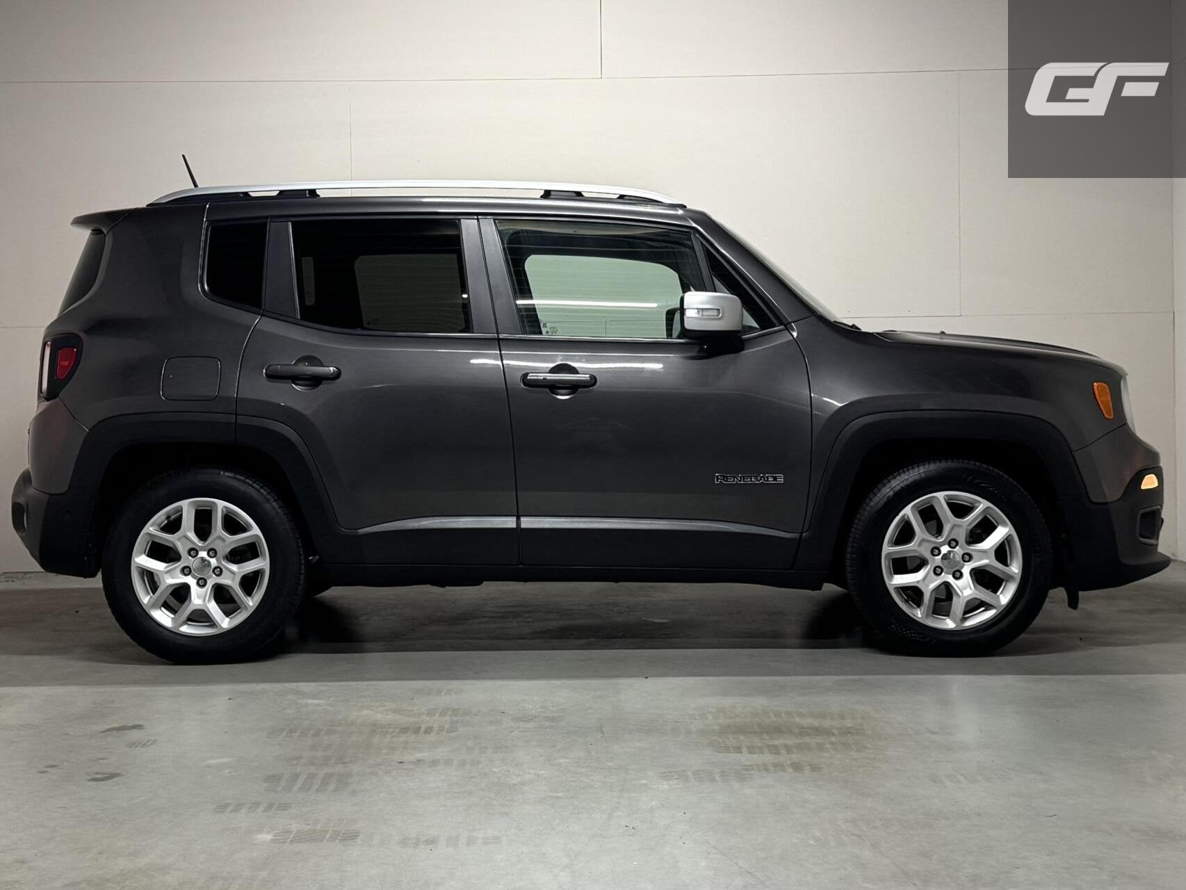 Jeep Renegade 1.4 MultiAir Limited Leer CarPlay Cruise Camer, Auto's, Jeep, Gebruikt, 4 cilinders, Met garantie (alle), Leder