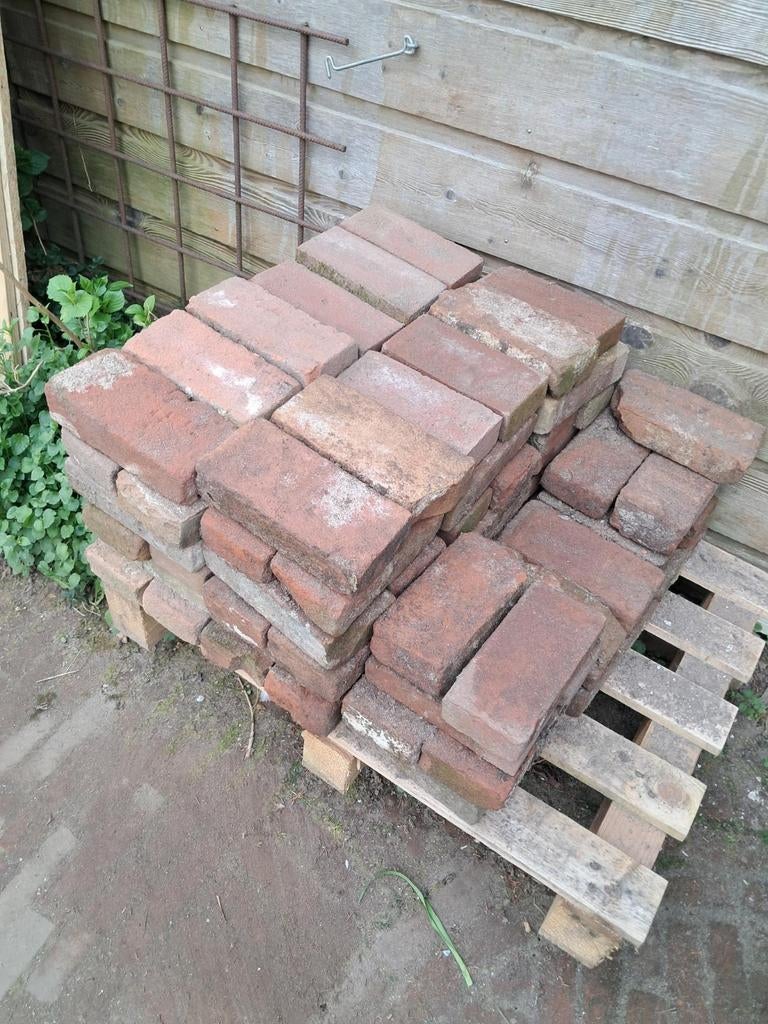 Gratis karakteristieke stenen!, Tuin en Terras, Tegels en Klinkers, Ophalen of Verzenden, Gebruikt, Beton, Klinkers