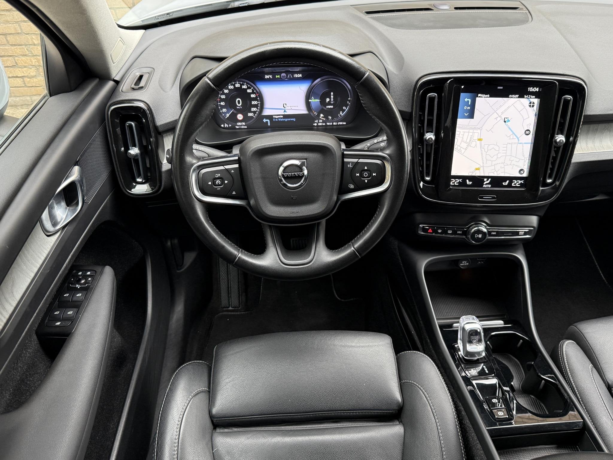 Volvo XC40 1.5 T5 262pk Recharge | Lederen bekleding | Trekh, Euro 6, Bedrijf, Hybride Elektrisch/Benzine, 3 cilinders