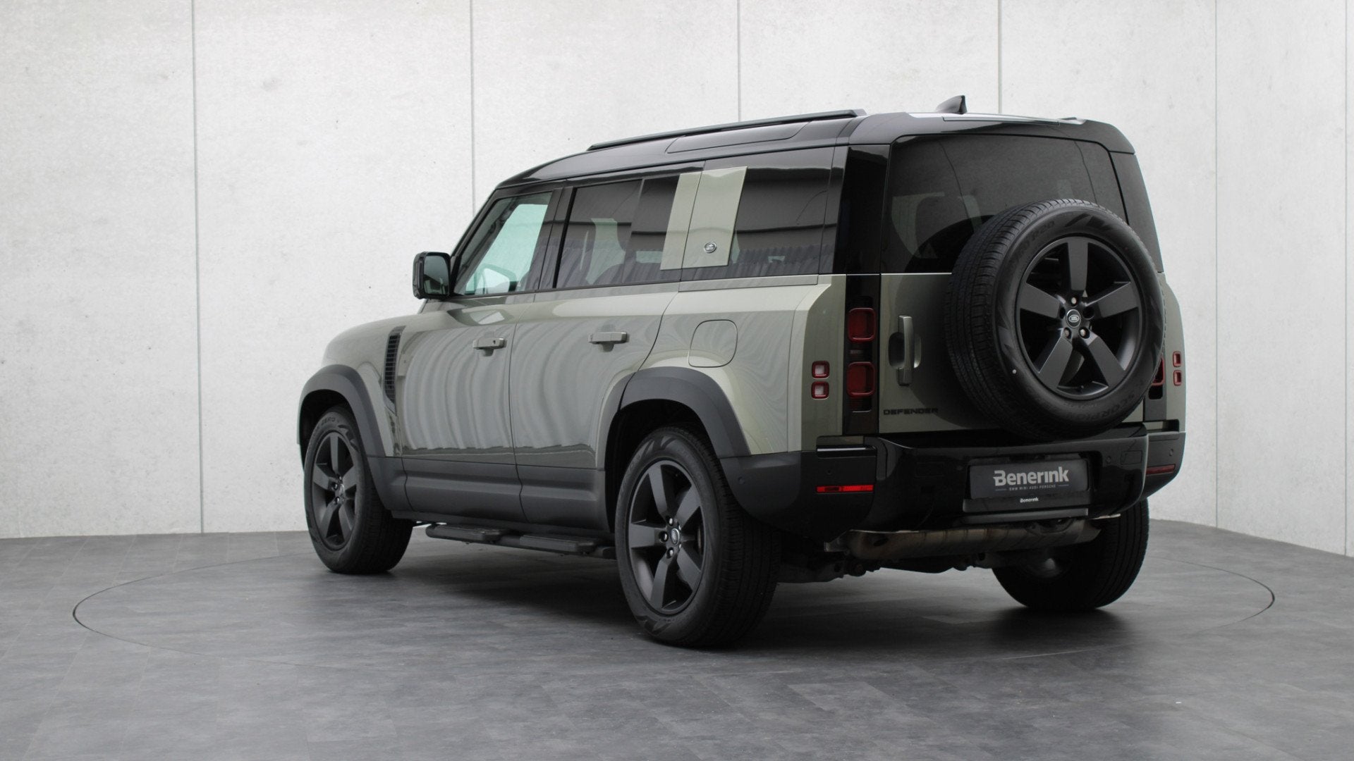 Land Rover Defender 110 2.0 P400e 110 SE | Head-up | Meridia, 12 maanden, 404 pk, Gebruikt, Euro 6