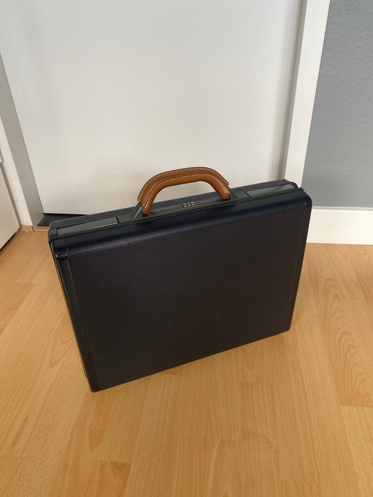 Samsonite Attachékoffer Donkerblauw - Zeer Goede Staat, Hard kunststof, 45 tot 55 cm, Slot, Minder dan 50 cm