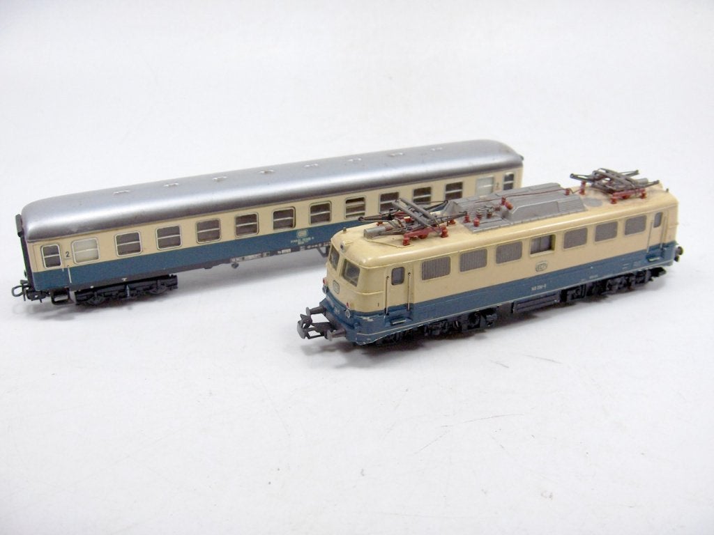 Marklin 3058 + wagon, Ophalen, Wisselstroom, Analoog, Märklin