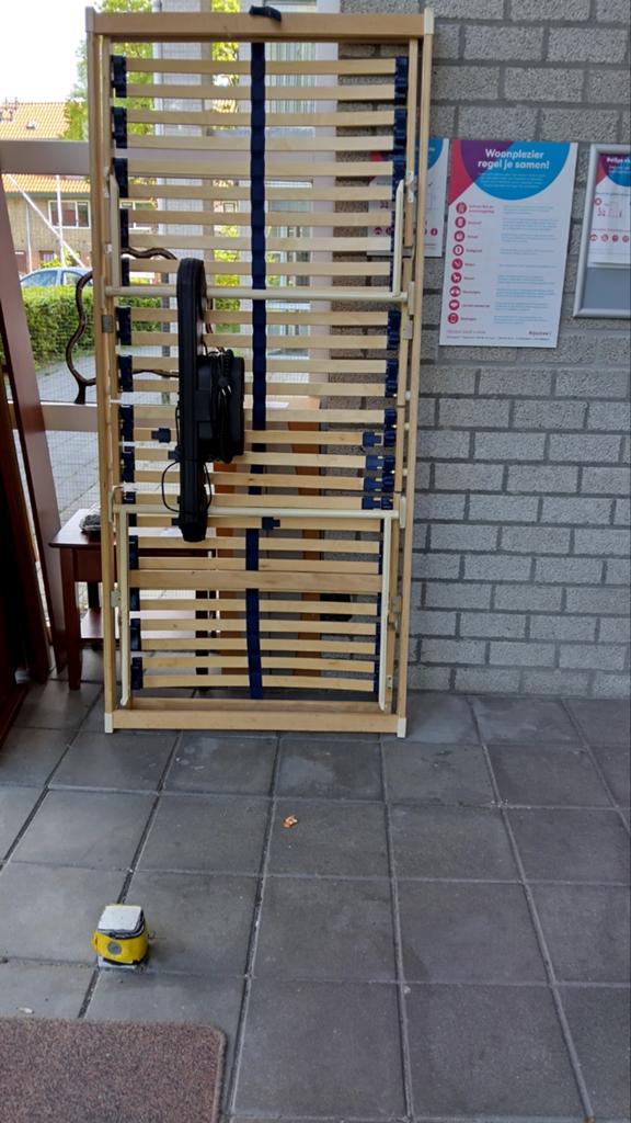 Elektrische bed bodem 3 standen  nooit op geslapen, Huis en Inrichting, Ophalen of Verzenden, Eenpersoons, 90 cm