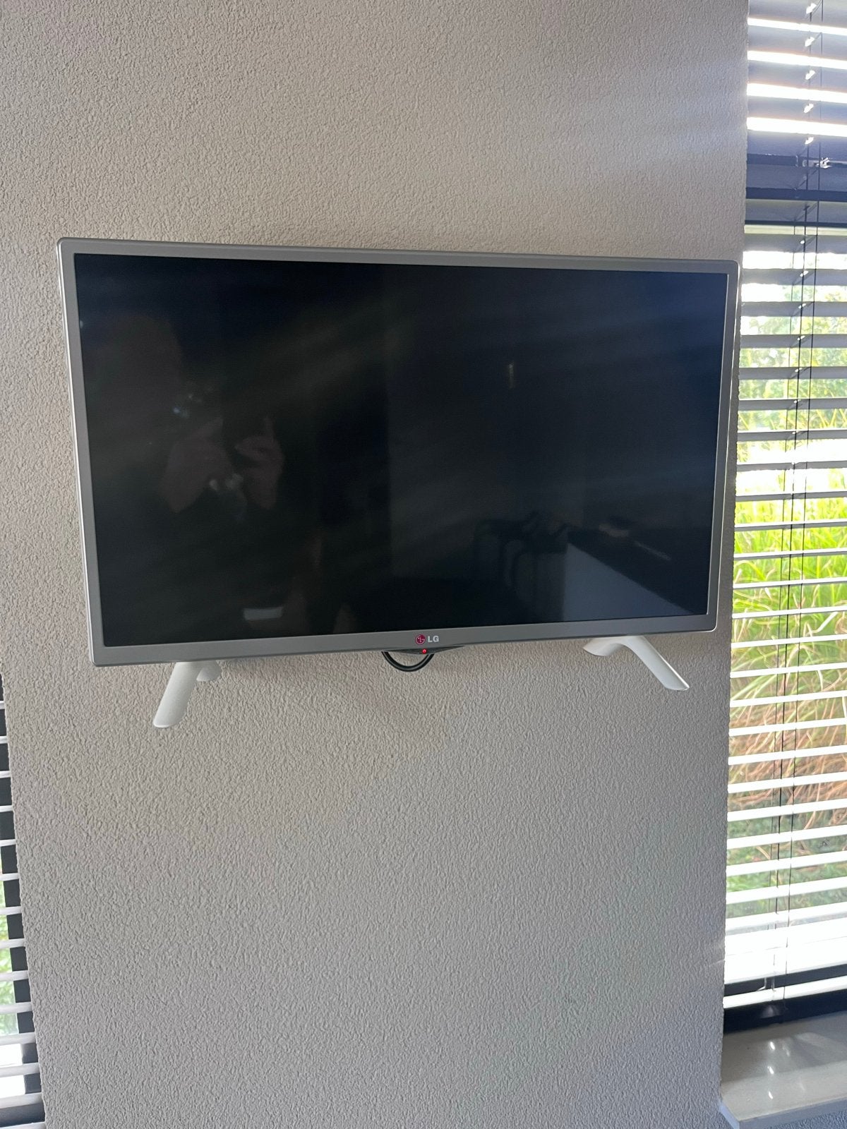 LG 28LB490U - 28 inch HD Ready Smart TV, Ophalen, 50 Hz, HD Ready (720p), 60 tot 80 cm