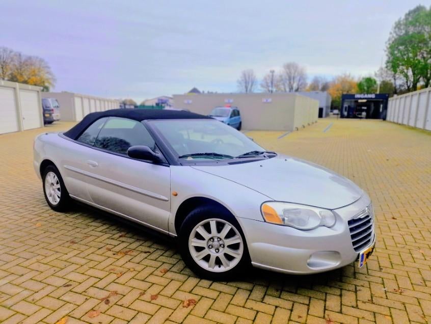 Chrysler Sebring Cabriolet 2004 Grijs, 450 kg, Zwart, 4 stoelen, Leder en Stof