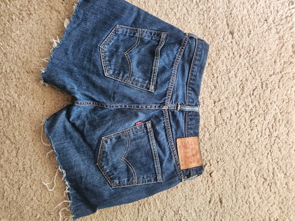 Levi's 501 denim shorts - W30 L32, Blauw, Ophalen of Verzenden, Zo goed als nieuw, W30 - W32 (confectie 38/40)
