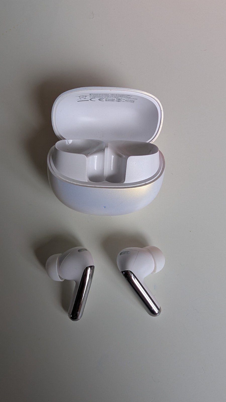 QCY Melobuds Pro ANC. Witte oortjes oordopjes, Audio, Tv en Foto, Koptelefoons, Ophalen of Verzenden, Nieuw, Overige merken, Draadloos