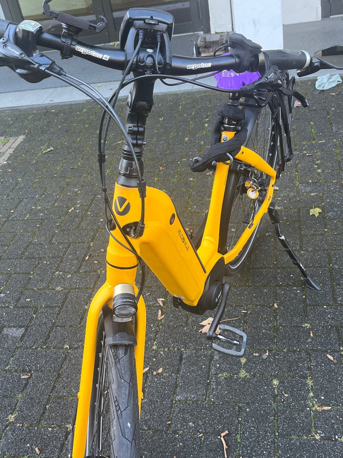 Velo de Ville E-bike - Geel, 4,5 jaar jong!, Gebruikt, 47 tot 51 cm, 50 km per accu of meer, Ophalen