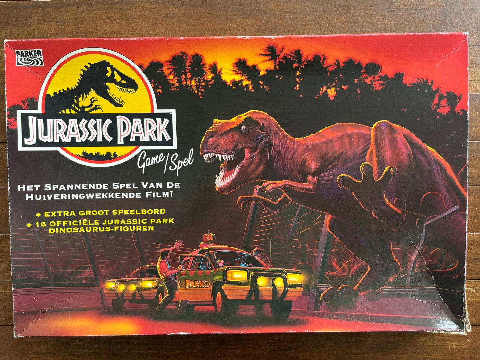 Jurassic Park bordspel - inhoud nieuwstaat, Ophalen of Verzenden, Zo goed als nieuw