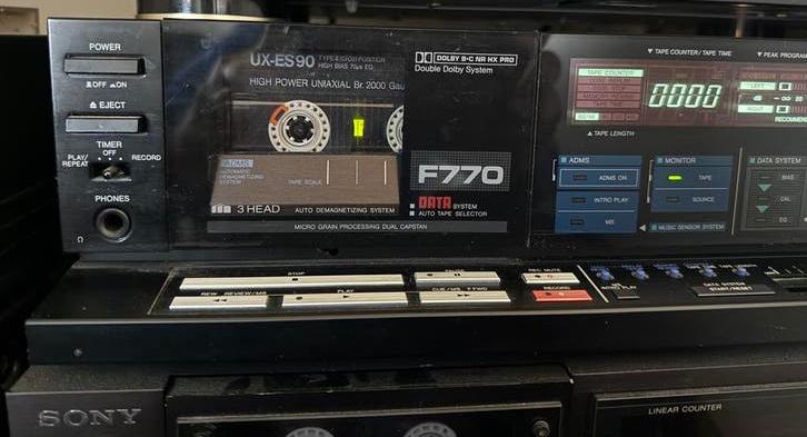 Aiwa AD-F770 Cassettedeck uit de jaren '80 - Optisch en func, Audio, Tv en Foto, Cassettedecks, Ophalen, Enkel, Overige merken