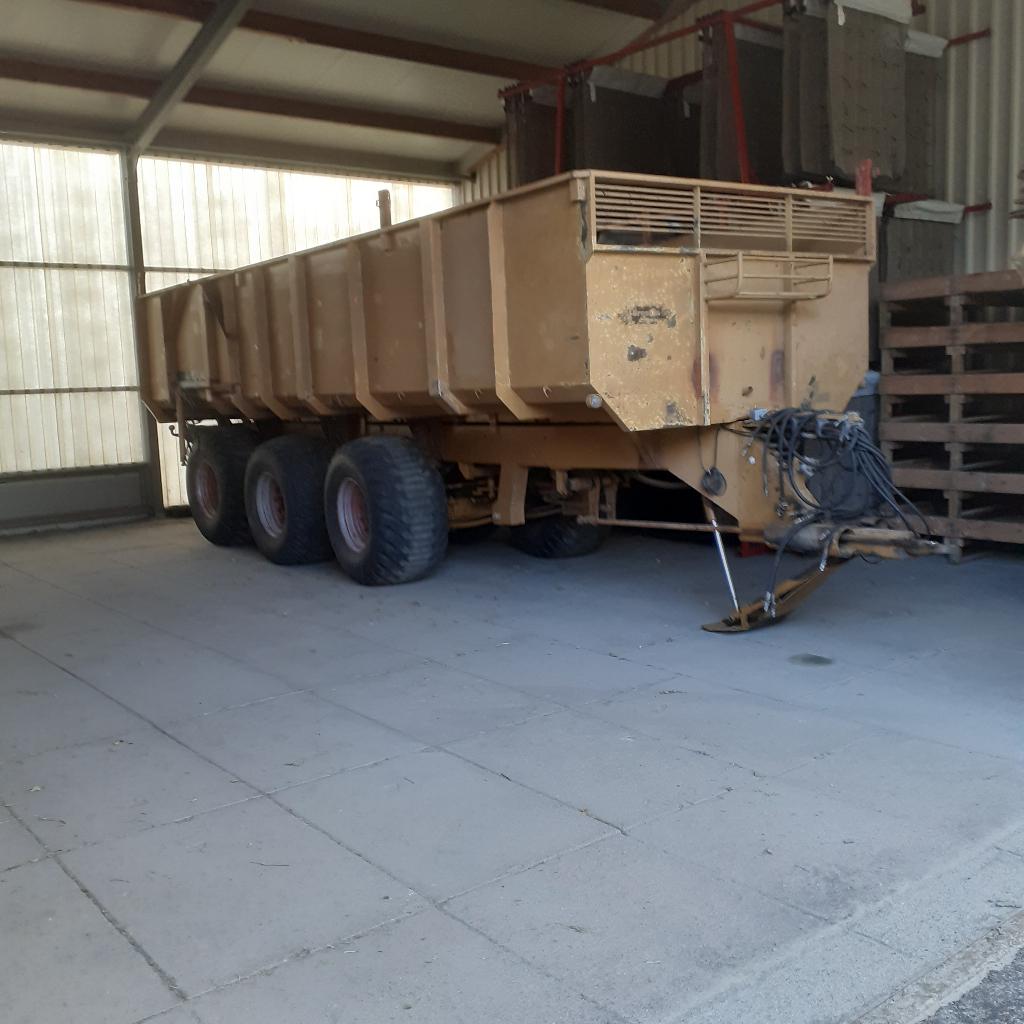 Breston Kiepwagen,kieper, wagen Beco Miedema Veenhuis VGM, Ophalen, Gebruikt