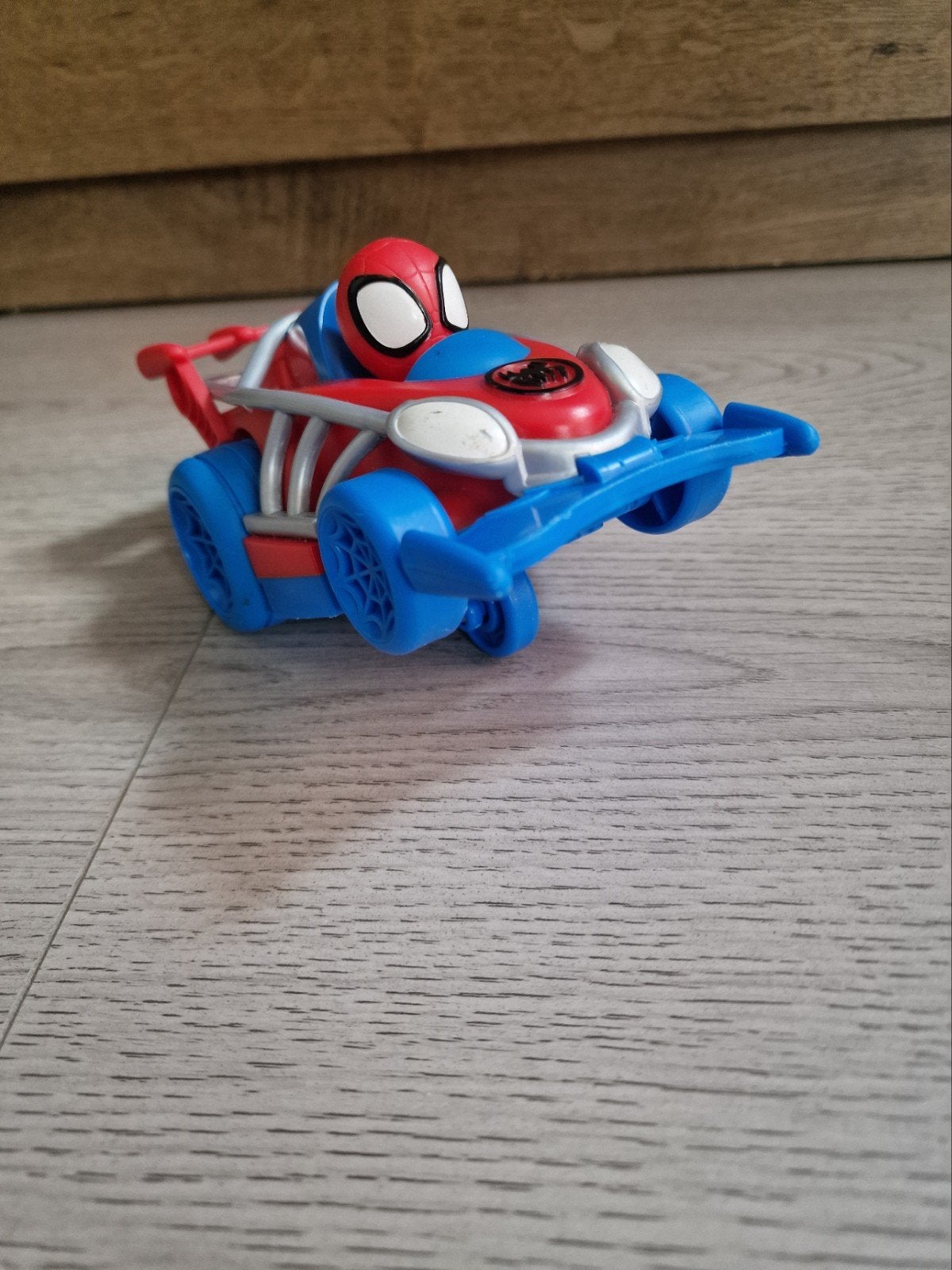 spiderman auto disney speelgoed auto spider man stuntauto, Ophalen of Verzenden, Zo goed als nieuw