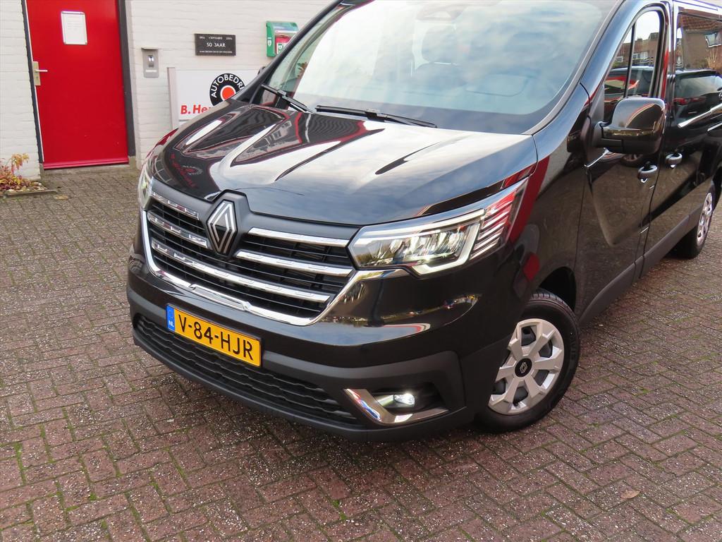 RENAULT Trafic GBDC 2.0 Blue dCi 131pk L2H1 T29 Advance/ Dub, Stof, Gebruikt, 4 cilinders, Renault