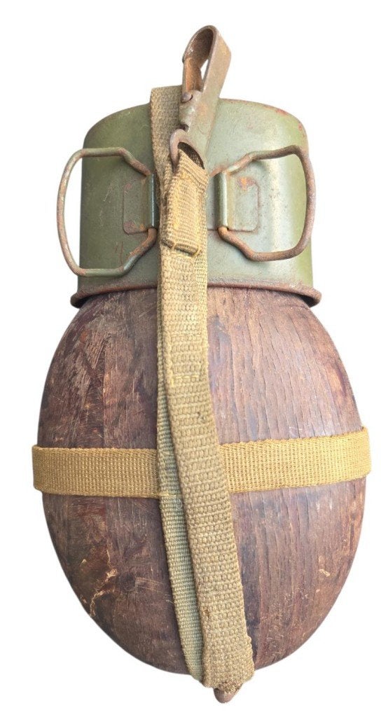duitse ww2 houten veld fles en beker in gebruikte staat, Verzamelen, Militaria | Tweede Wereldoorlog, Ophalen of Verzenden, Duitsland