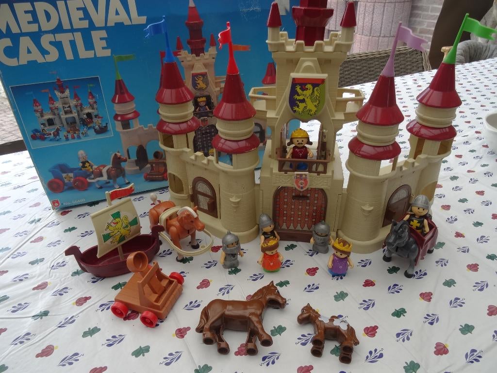 Medieval Castle jaren 70 ( lijkt op duplo), Ophalen of Verzenden