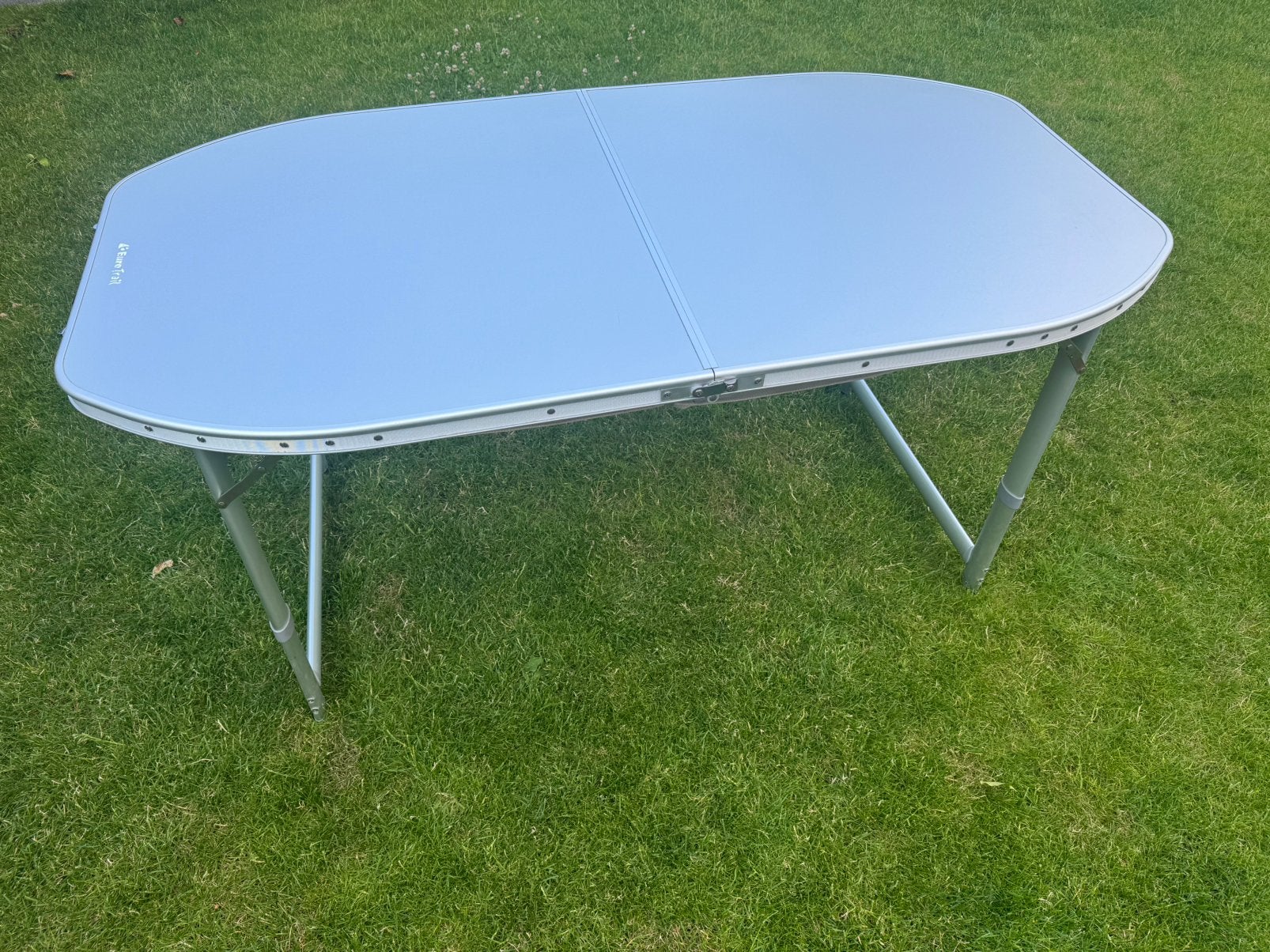 Eurotrail campingtafel 150x80cm, Ophalen, Gebruikt, Campingtafel