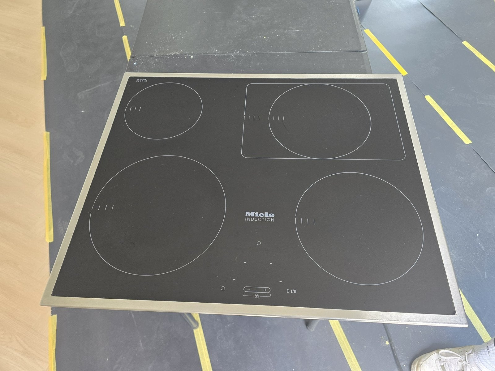 Miele KM 6117 inductiekookplaat - zeer nette staat, Ophalen, Gebruikt, 4 kookzones, Inbouw
