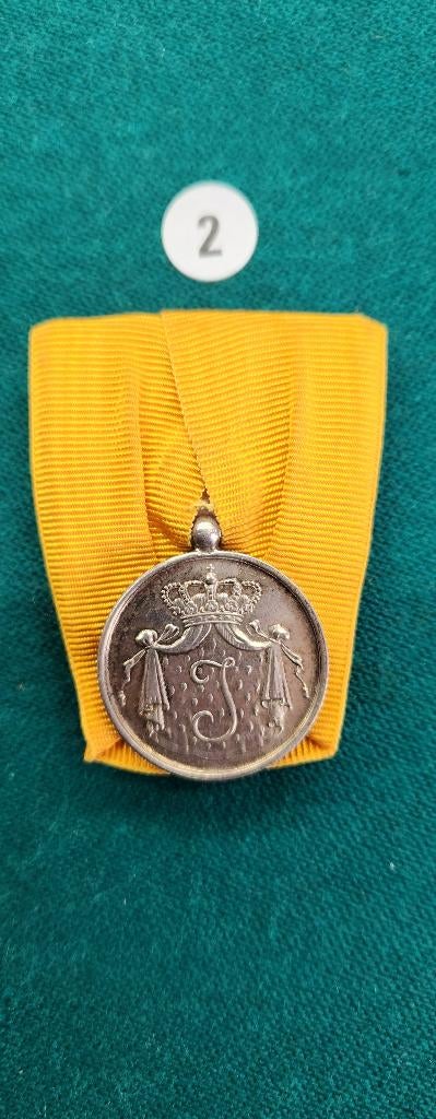 Medaille TD Juliana Zilver  KL  2, Ophalen of Verzenden, Landmacht, Nederland, Lintje, Medaille of Wings