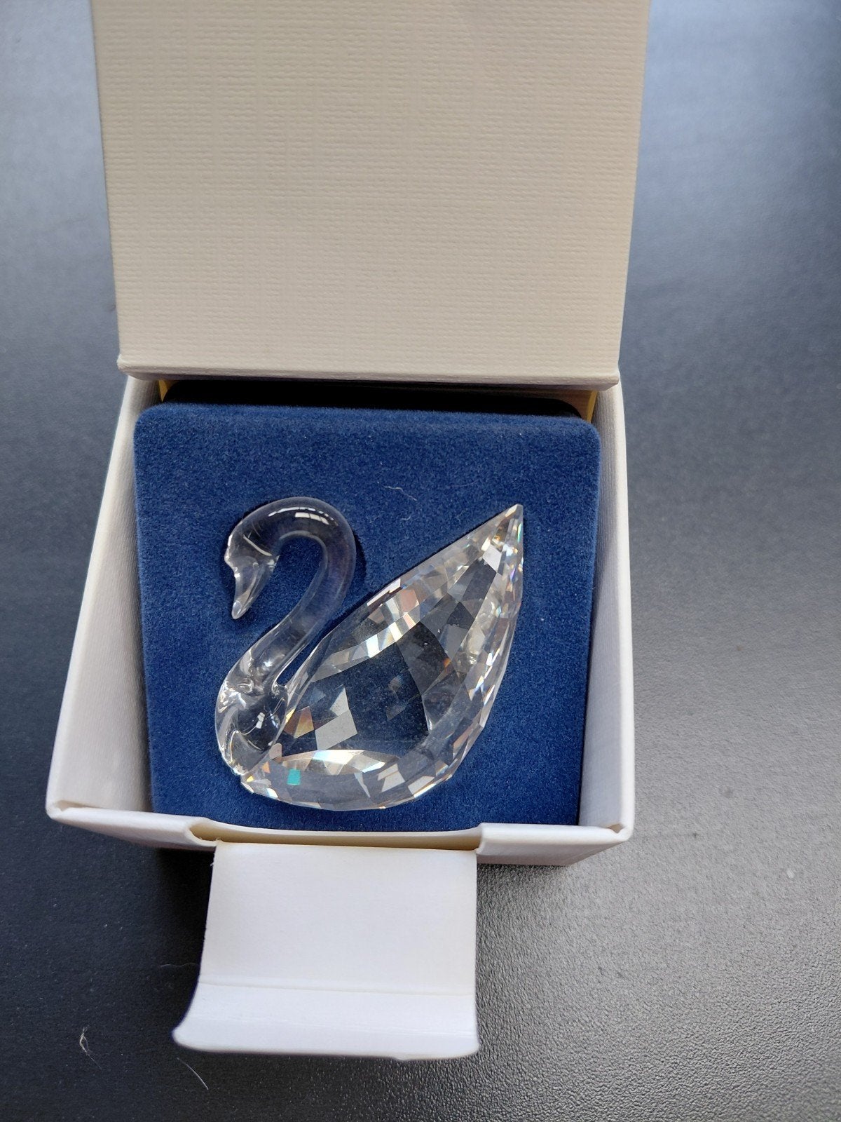 Swarovski Zwaan Kristal met Origineel Doosje, Verzamelen, Swarovski, Ophalen of Verzenden, Nieuw, Figuurtje