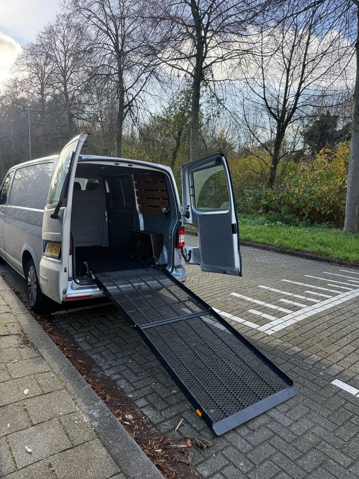 Oprijplaat / rolstoelplank voor bus of bestelwagen, Ophalen of Verzenden, Gebruikt, Universele onderdelen
