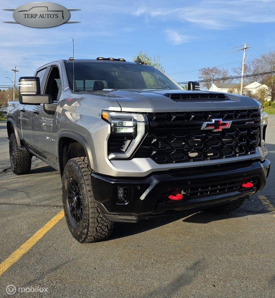 Chevrolet 2500 ZR2 6.6 duramax 2026 C kenteken BPM Vrij, Auto's, Automaat, Overige carrosserieën, Leder, Bedrijf