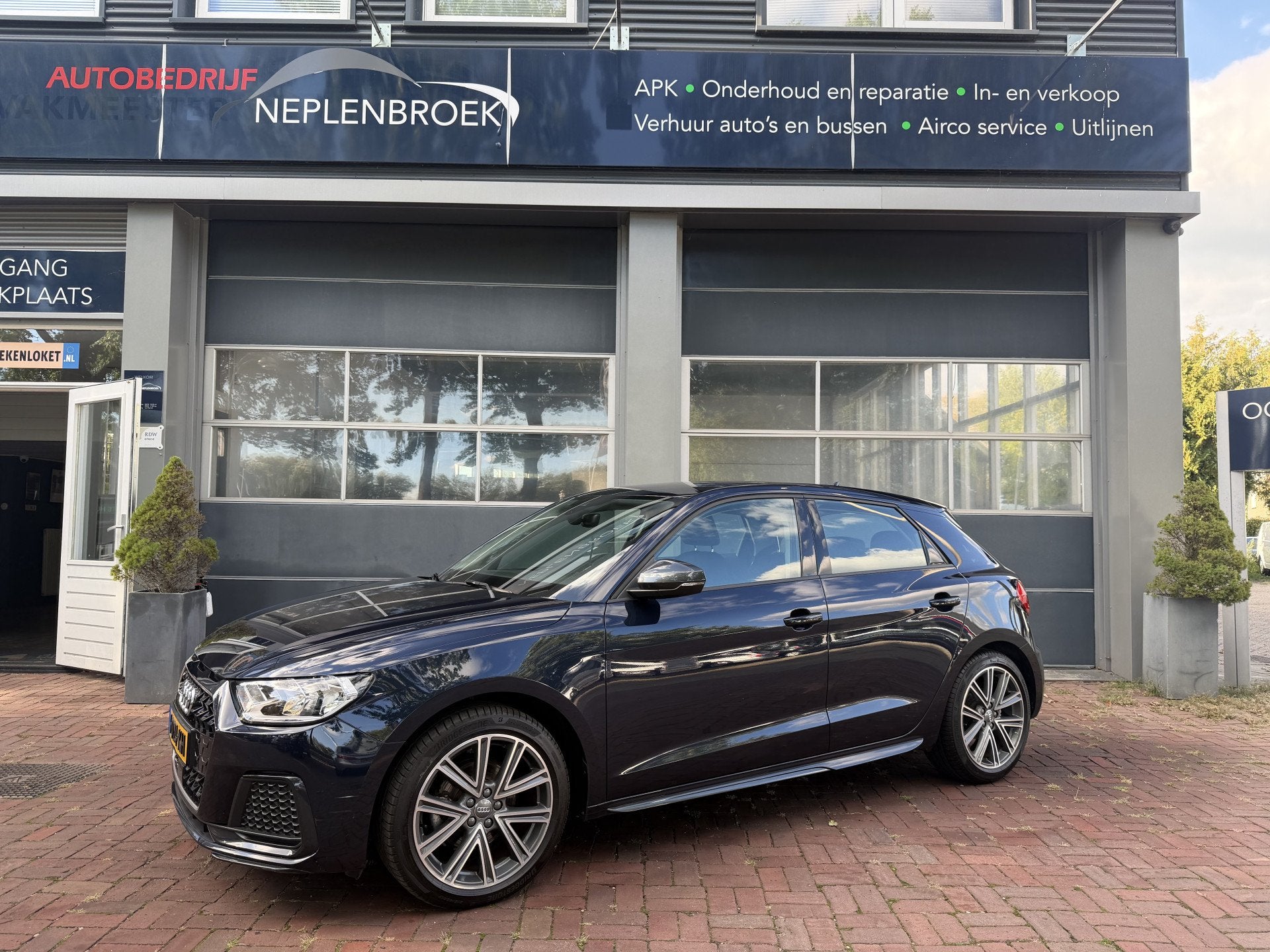Audi A1 Sportback 30 TFSI epic 1115pk S-Tronic Epic S-Line |, Auto's, Dealer onderhouden, Stof, Blauw, 116 pk