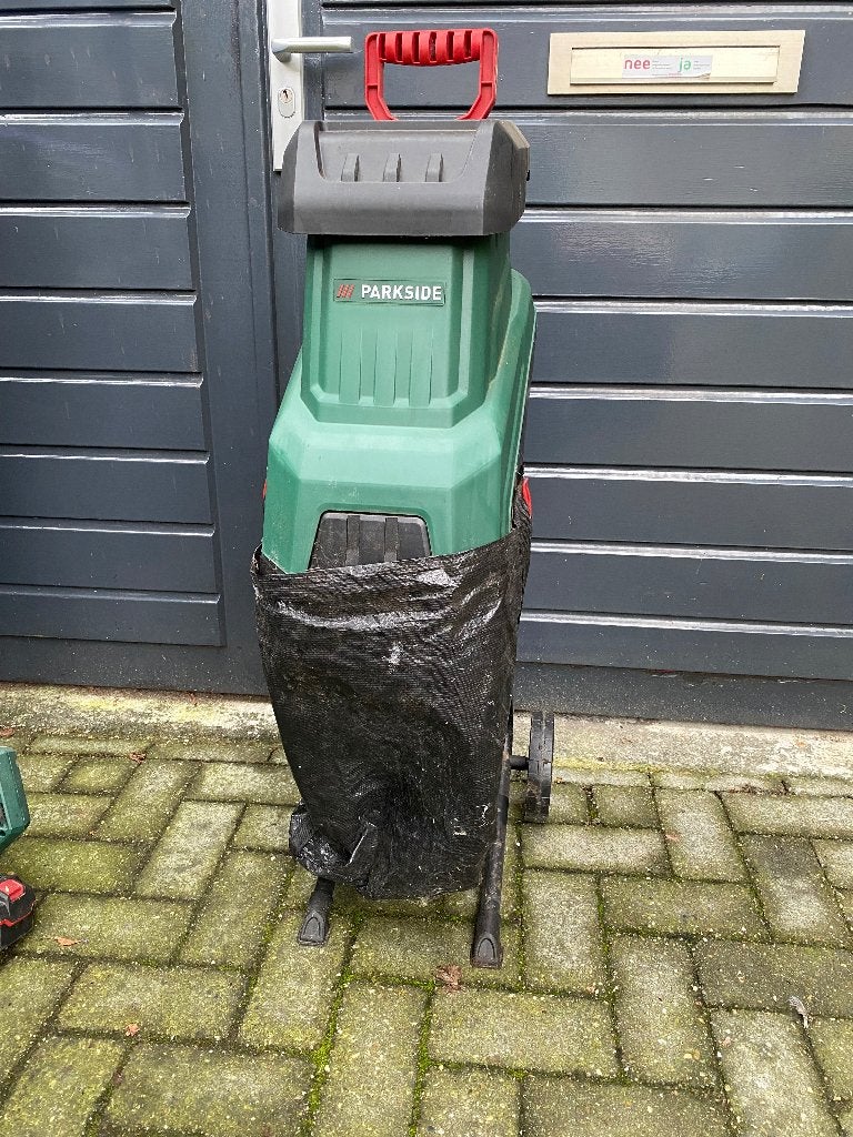 Hakselaar en telescoop kettingzaag, Ophalen, Gebruikt, Parkside Lidl, Met opvangbak