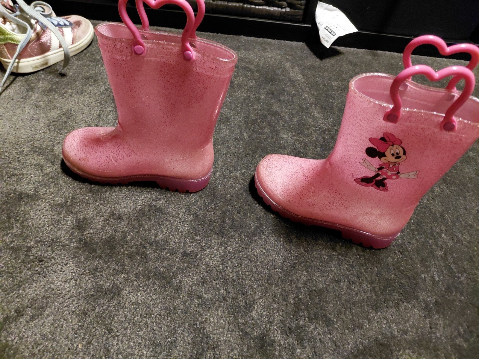 Roze Minnie Mouse regenlaarzen met lampjes maat 25/26, Ophalen of Verzenden, Gebruikt, Meisje, Laarzen