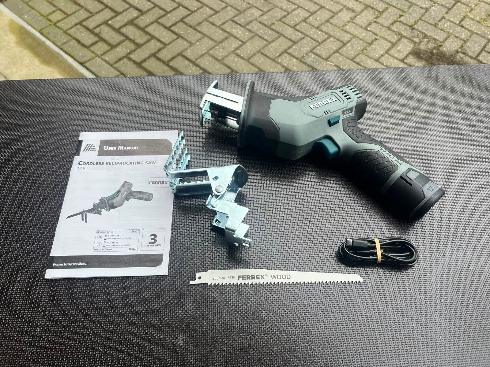 Ferrex Accu Reciprozaag 12V nieuw te koop, Doe-het-zelf en Verbouw, Gereedschap | Zaagmachines, Ophalen of Verzenden, Nieuw, Reciprozaag