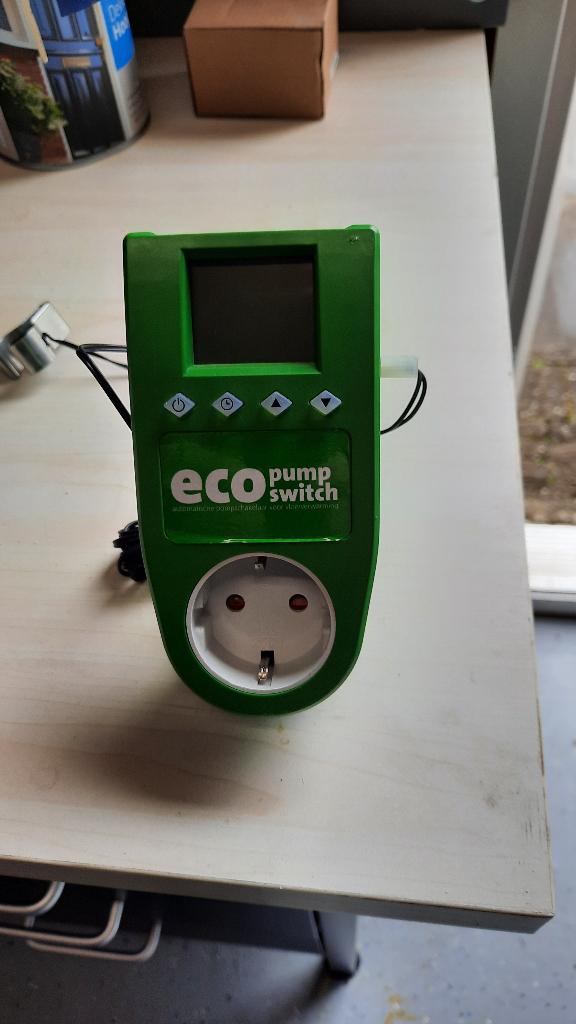 Eco Pump Switch, Ophalen, Gebruikt, Minder dan 30 cm, Radiator