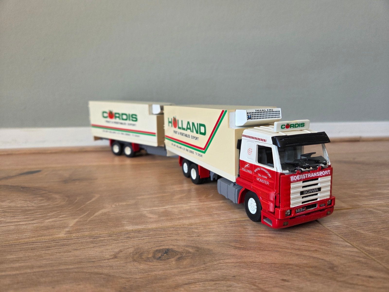 Tekno Scania 143 Streamliner Boers Cordis, Hobby en Vrije tijd, Modelauto's | 1:50, Ophalen of Verzenden, Gebruikt, Bus of Vrachtwagen