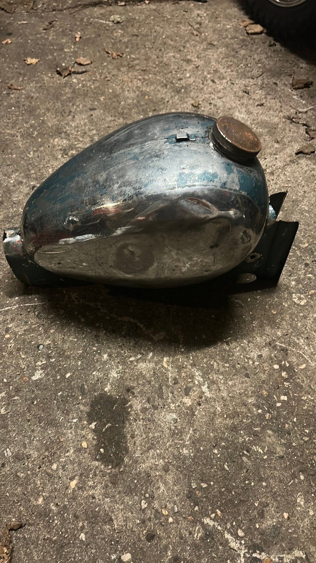 Brandstoftankje, Ophalen, Zo goed als nieuw