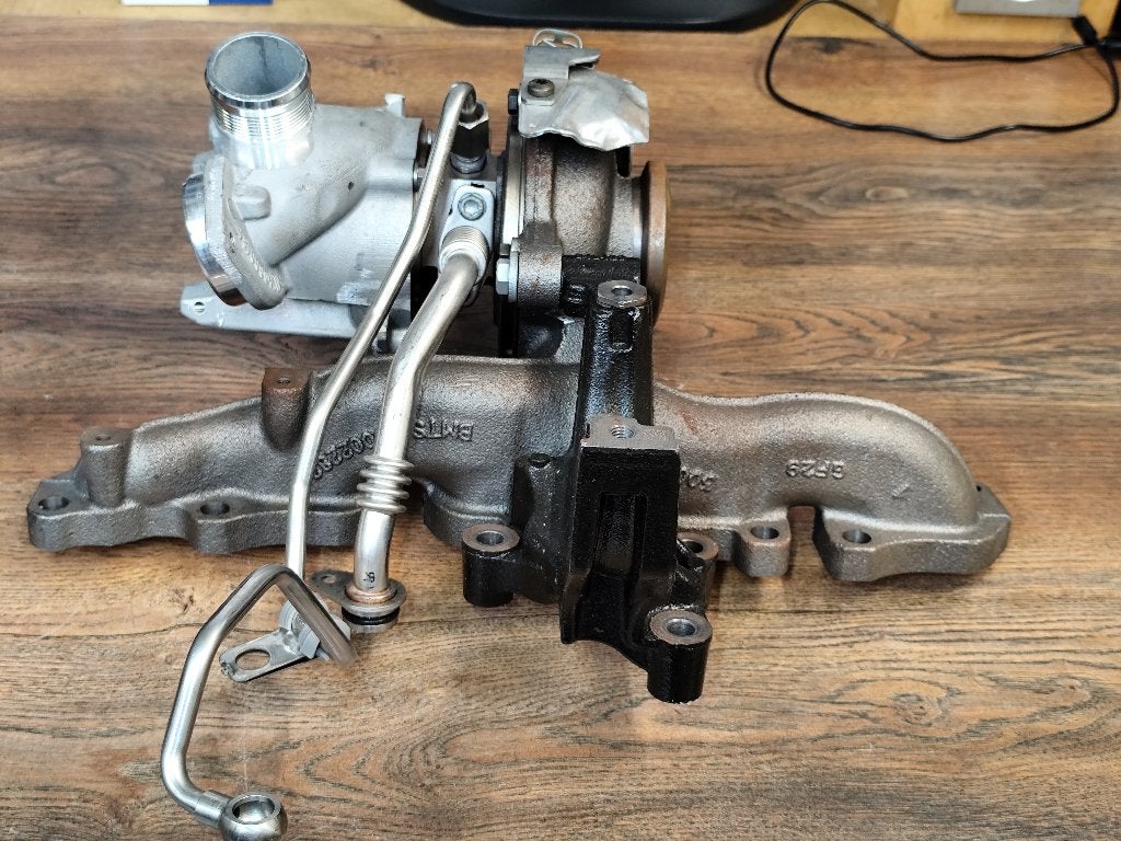 Volkswagen 2.0TDI Turbo 04L253010T Golf Touran Skoda Audi A3, Ophalen of Verzenden, Nieuw, Volkswagen